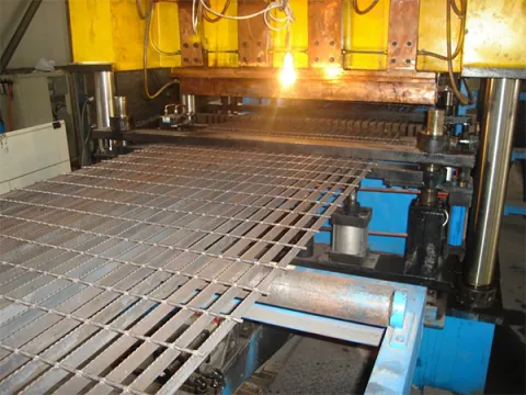 Current Market Situation and Future Trends of Standard Pressure-Welded Steel Gratings