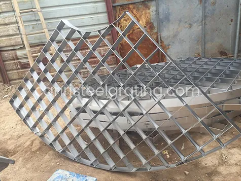 Special shape of stainless steel grating for drainage