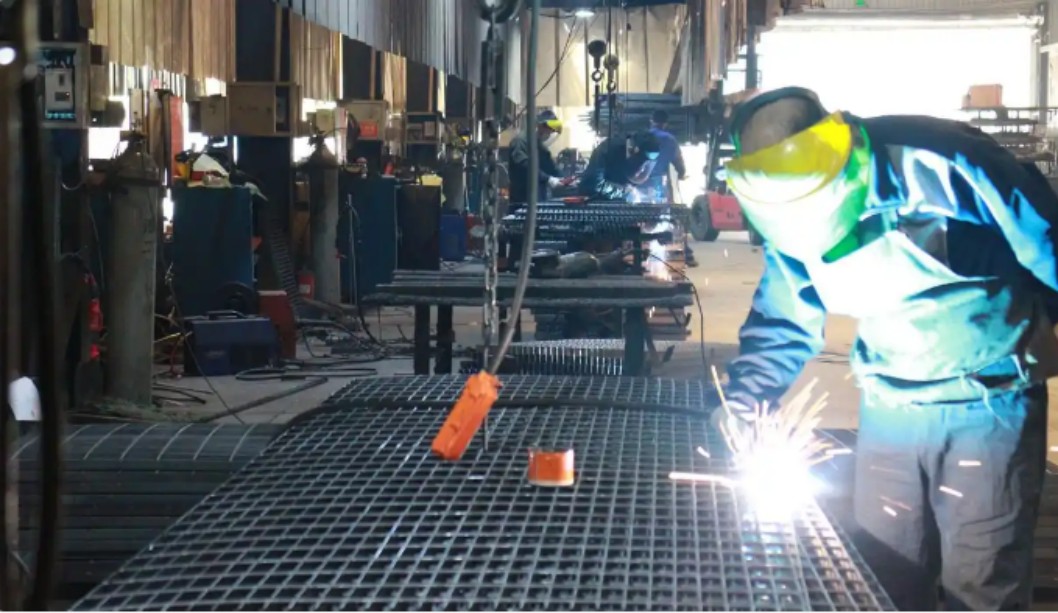 Why has Canri Steel Grating Become the "Iron Backbone" of the Industrial World?cid=6